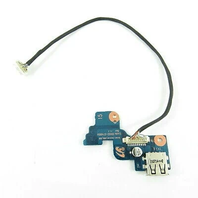 לוח usb וכרטיס sd למחשב נייד - SAMSUNG RV511