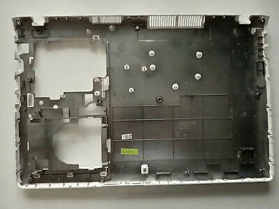 תחתית למחשב נייד     SAMSUNG NP370R5E bottom