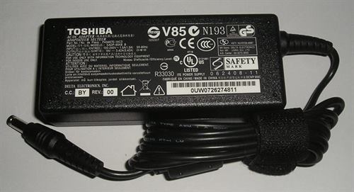 מטען מקורי למחשב נייד טושיבה Toshiba Satellite L670 Series